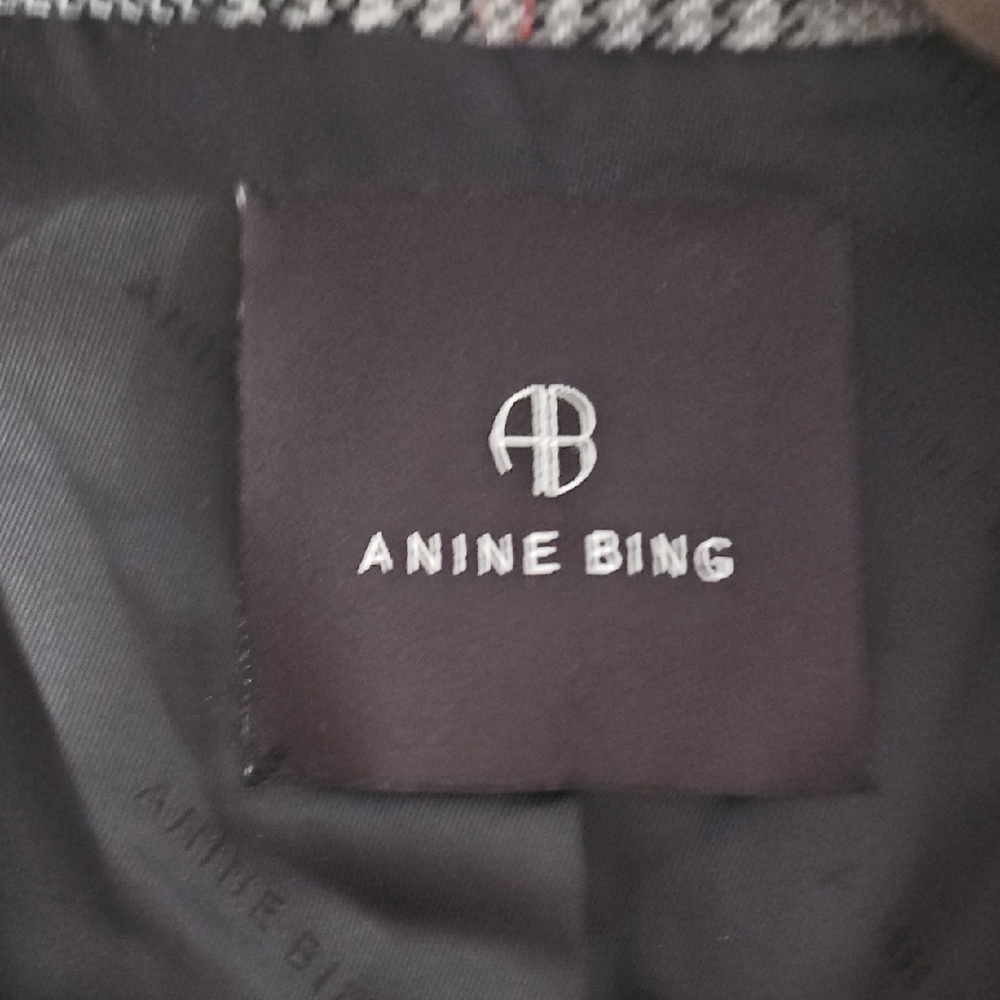 Anine Bing Size S Black and White Checkered Blazer - Picture 3 of 9